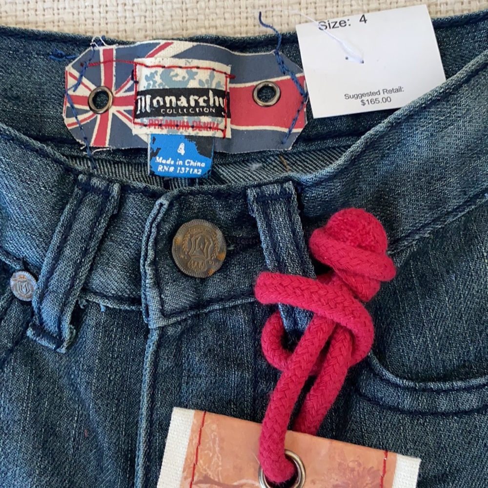 Monarchy Collection Superior Brand Jeans NWT SIZE 4